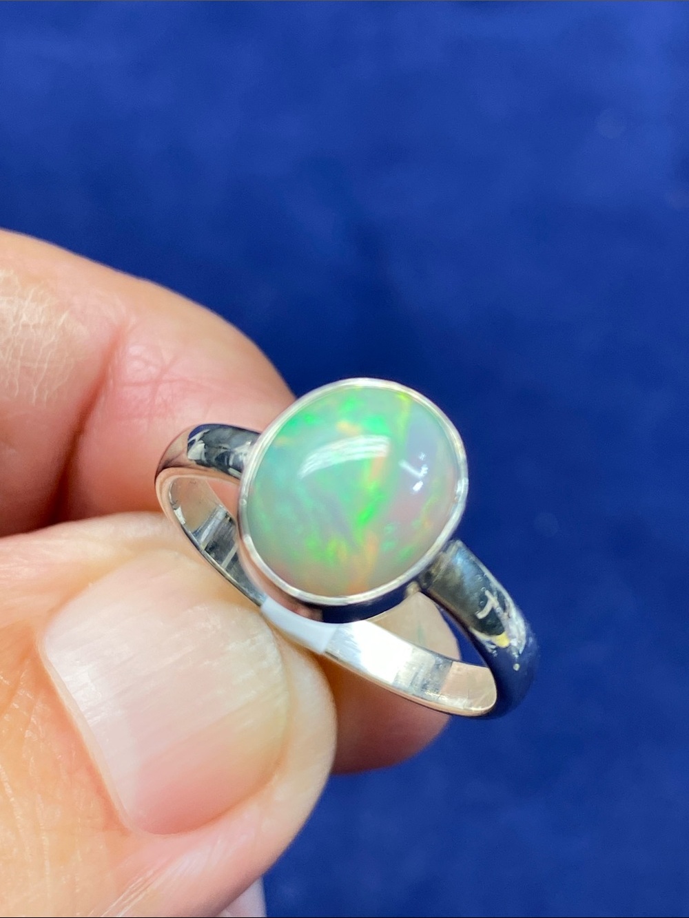 ETHIOPIAN OPAL RING SIZE 8 IN SOLID STERLING SILVER 925